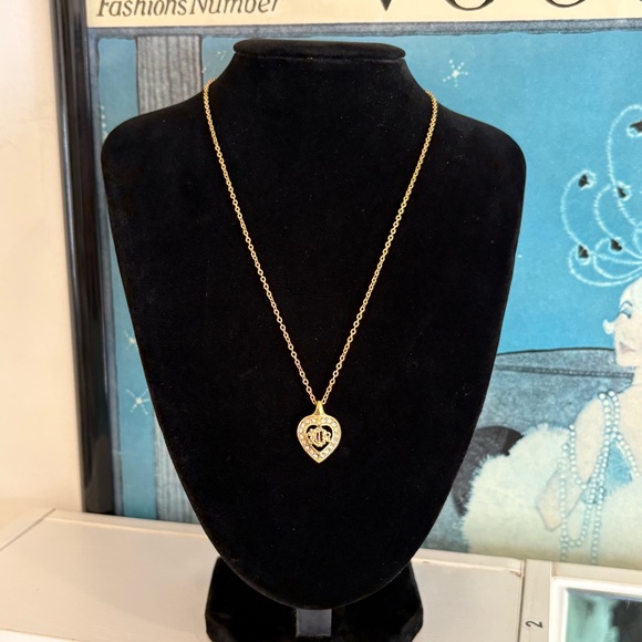 Christian Dior Gold Heart & Rhinestone Pendant Necklace - Picture 8 of 10